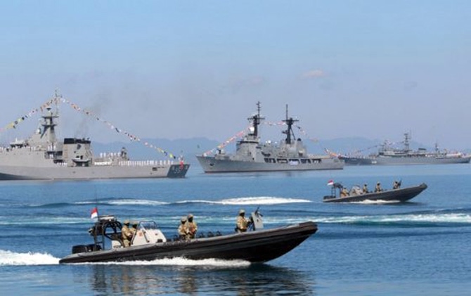 Ilustrasi TNI mengerahkan KRI - Image