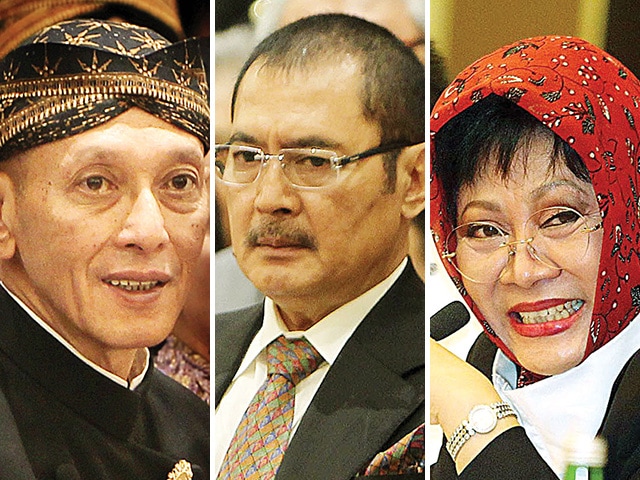 Sigit Harjojudanto, Bambang Trihatmodjo, Siti Hardijanti Hastuti Rukmana. (MUHAMAD ALI-FEDRIK TARIGAN/JAWA POS) - Image