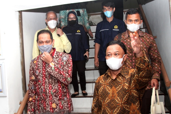 Wakil Ketua Komisi Pemberantasan Korupsi (KPK) Nurul Ghufron saat memenuhi panggilan Komnas Ham, Jakarta, Kamis (17/6/2021). Kedatangan pimpinan KPK itu untuk memenuhi panggilan Komnas HAM terkait dugaan pelanggaran HAM pada proses Tes Wawasan Kebangsaan - Image