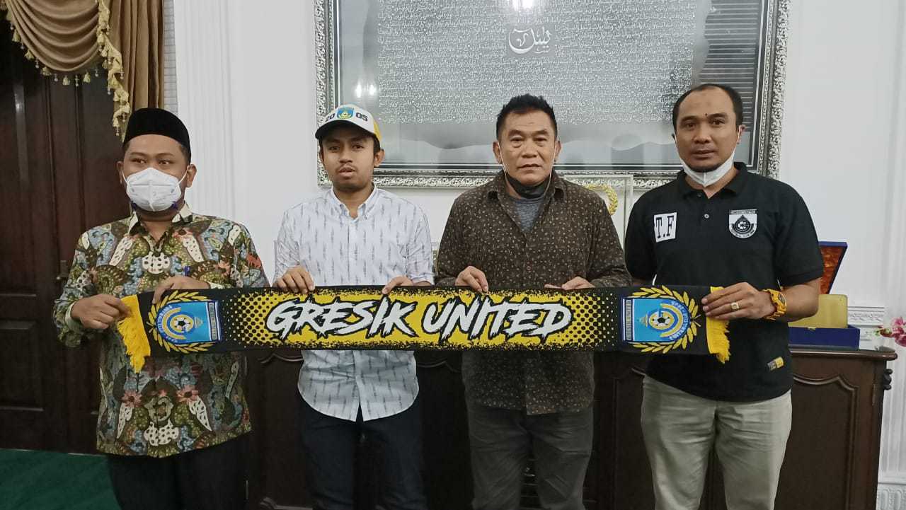 Gresik United Subangkit - Image