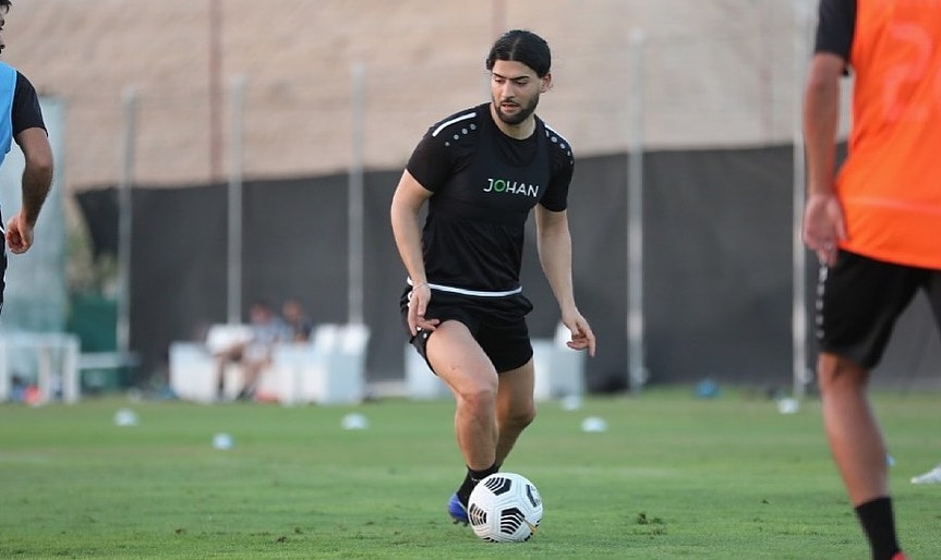 berasal dari Afghanistan, Jabar Sharza. Persela - Image