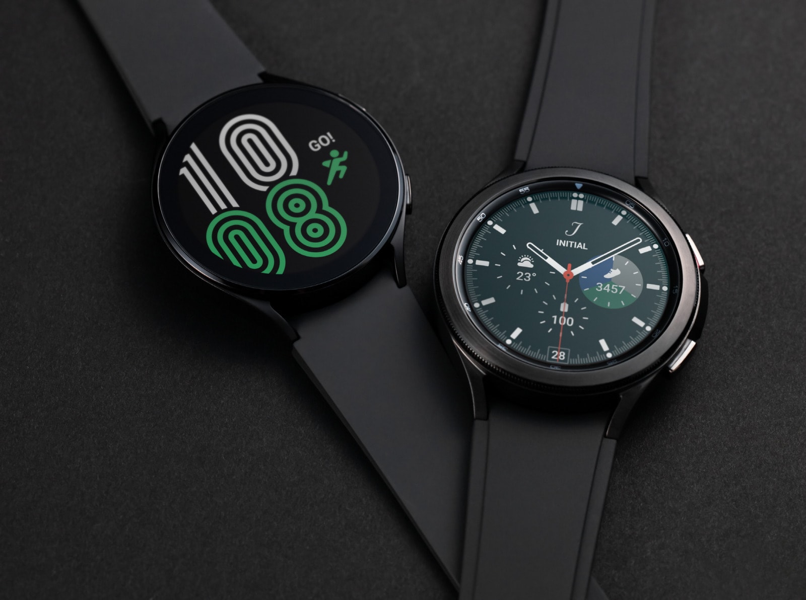 Duo smartwatch Samsung Galaxy Watch 4 dan Watch 4 Classic yang baru saja dirilis. (Istimewa). - Image