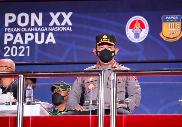 Kapolri Listyo Sigit Prabowo saat meninjau persiapan pengamanan PON XX Papua. (Istimewa) - Image