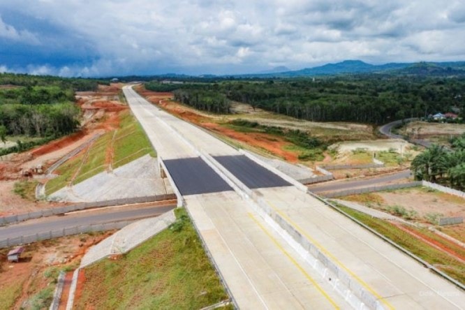 Jalan Tol Trans Sumatera Ruas Sp. Indralaya - Muara Enim seksi Indralaya - Prabumulih. Hutama Karya/Antara - Image
