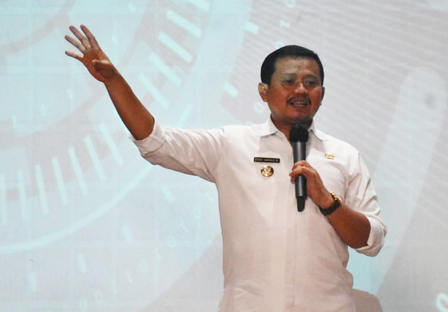 Bupati Sumedang Dony Ahmad Munir di Telkom Univesity. (Pemkab Sumedang for JawaPos.com) - Image
