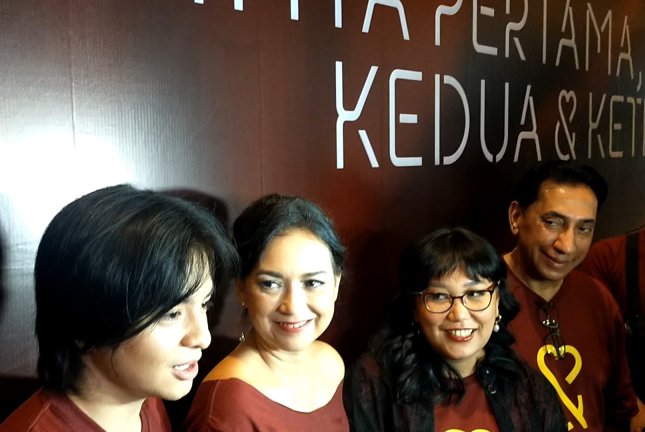 Angga Yunanda tidak canggung beradu akting dengan Putri Marino di film Cinta Pertama, Kedua & Ketiga. Abdul Rahman/JawaPos.com - Image