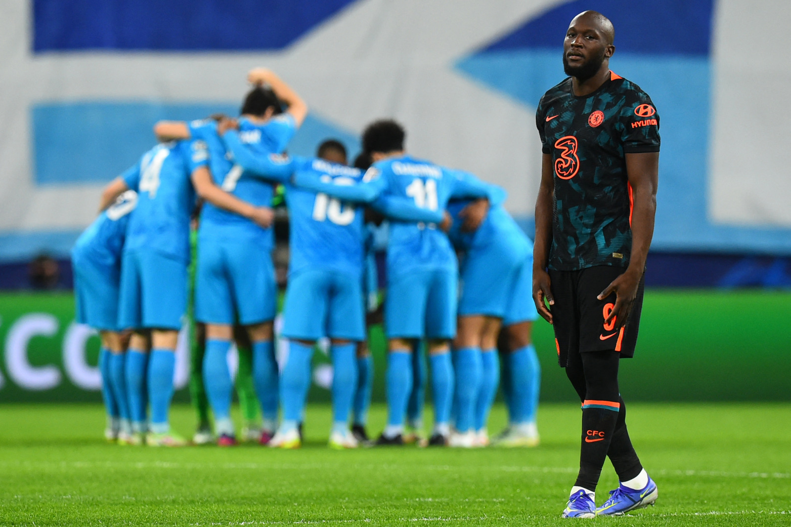 Striker Chelsea Romelu Lukaku berpotensi menghadapi lawan - lawan tangguh. OLGA MALTSEVA/AFP - Image