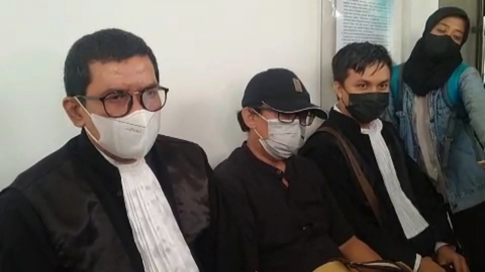 Fahmi Bachmid, kuasa hukum Gaga Muhammad, di Pengadilan Negeri Jakarta Timur Kamis (16/12)./Abdul Rahman - Image