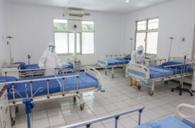 Tempat tidur untuk pasien positif Covid-19 di rumah sakit. Pemkot Bogor/Antara - Image