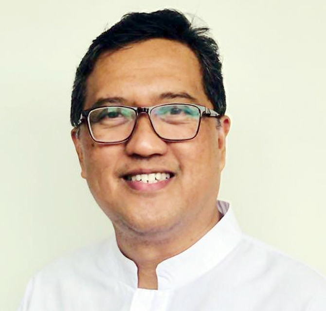 Dr. Victorius A. Hamel, S.Th., M.Si, Dosen Fisipol Universitas Warmadewa - Bali - Image