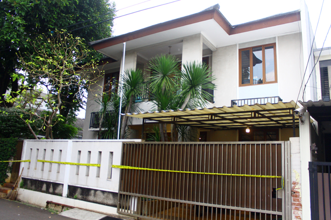 Suasana rumah dinas Irjen Pol Ferdy Sambo saat pra-rekonstruksi kasus yang menewaskan Brigadir Nopryansah Yosua Hutabarat atau Brigadir J di Kompleks Polri Duren Tiga, Jakarta Sabtu (22/7/2022). Polri melakukan pra-rekonstruksi secara gabungan internal po - Image