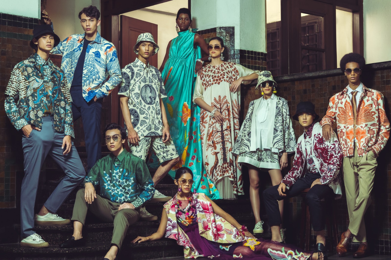 Koleksi Iwan Tirta Runway Collection 2023 dalam label Iwan Tirta Private Collection (ITPC) bertema Sakanti Samasta. - Image