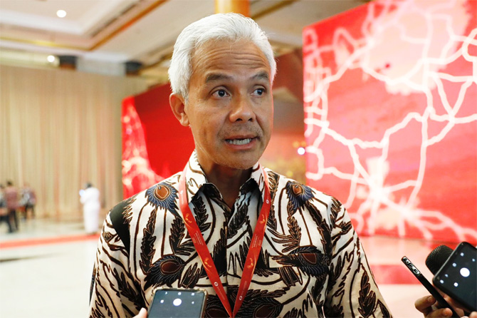 Gubernur Jawa Tengah Ganjar Pranowo - Image