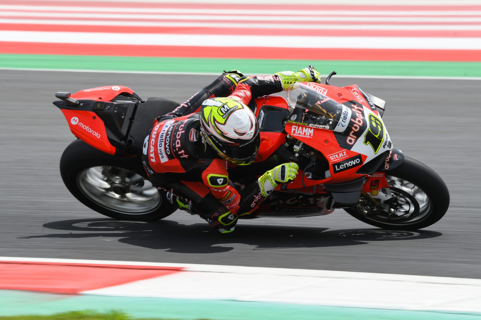 Ilustrasi: Pelumas baru roda dua Motul hadir di WSBK Mandalika. (Istimewa). - Image