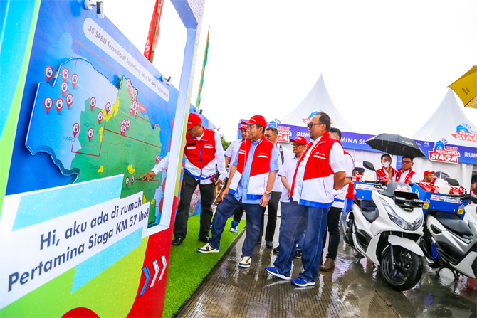 Dirut Pertamina Patra Niaga, Alfian Nasution, memastikan kesiapan pasokan energi dalam kondisi aman menjelang libur Natal 2022 & Tahun Baru 2023. - Image