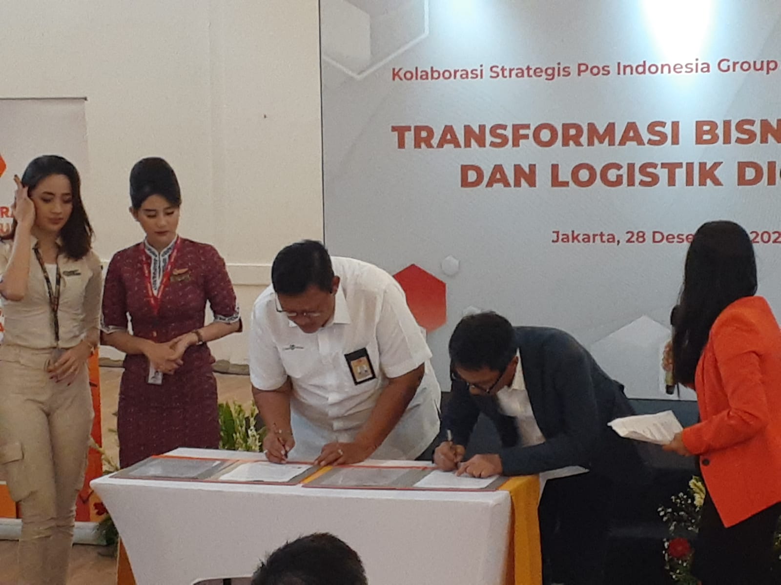 Lion Air bekerjasama dengan pos Indonesia meluncurkan ekosistem direct trading - Image