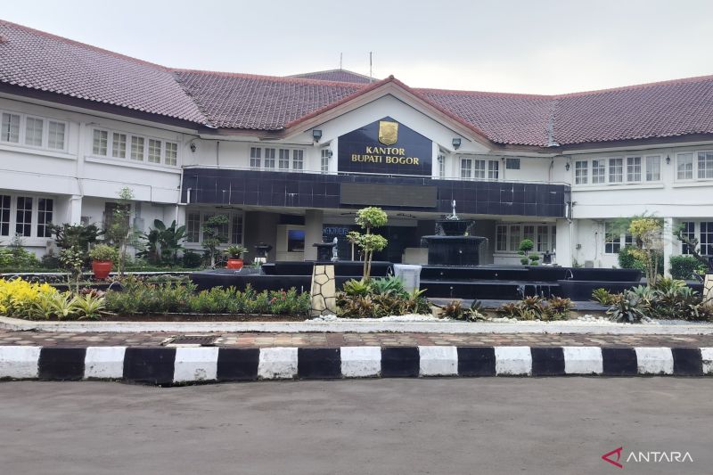 Kompleks perkantoran Pemkab Bogor di Cibinong, Kabupaten Bogor, Jawa Barat. (ANTARA/M Fikri Setiawan)