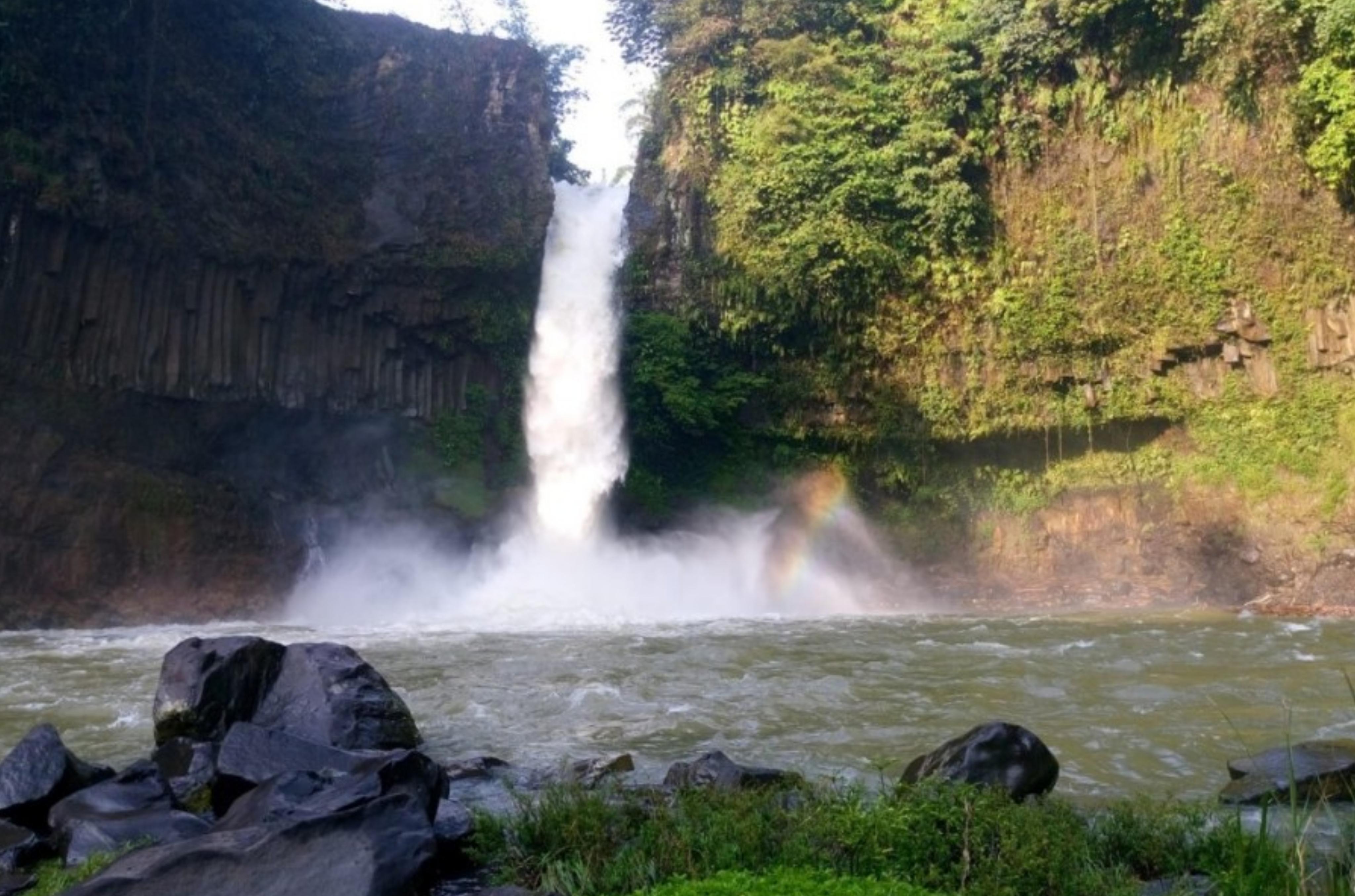 Curug Lontar, salah satu daya tarik Leuwiliang. (Miqdad Amin/Google Maps)