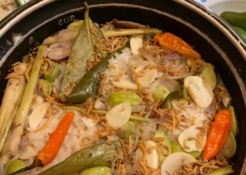 Ilustrasi nasi liwet Sunda. (Cookpad)