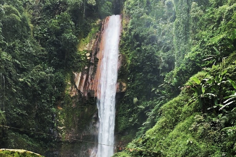 Pemandangan Curug Seribu. (ekabo.bogorkab.go.id)