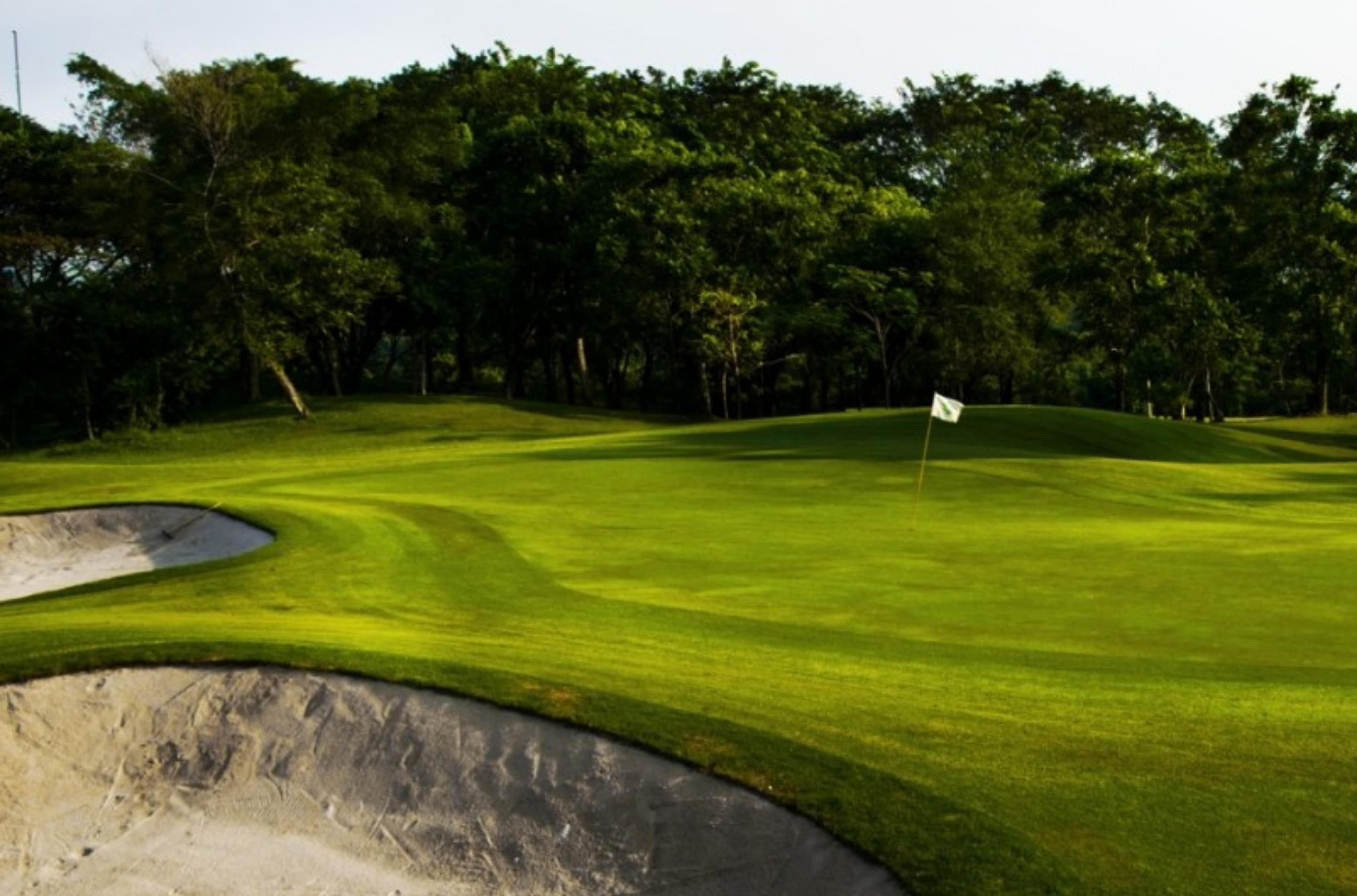 Riverside Golf Club yang merupakan salah satu lapangan golf di Bogor Raya
