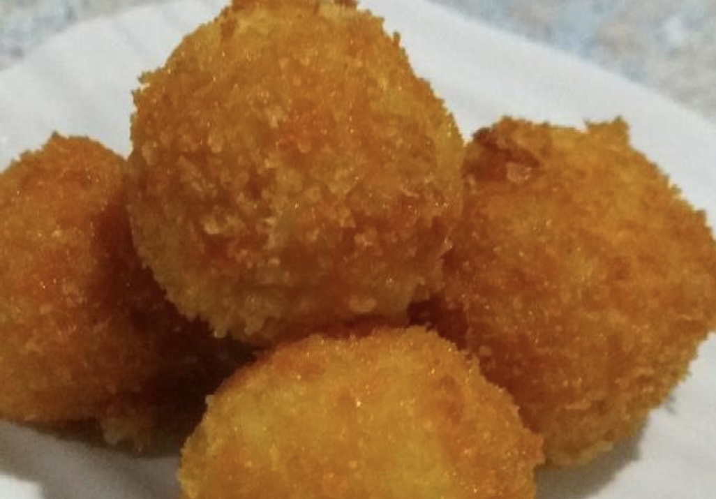 Bola kentang keju
