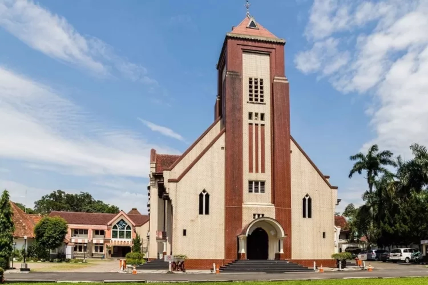 Bangunan Gereja Zebaoth di Kota Bogor. (Jurnal Flores)
