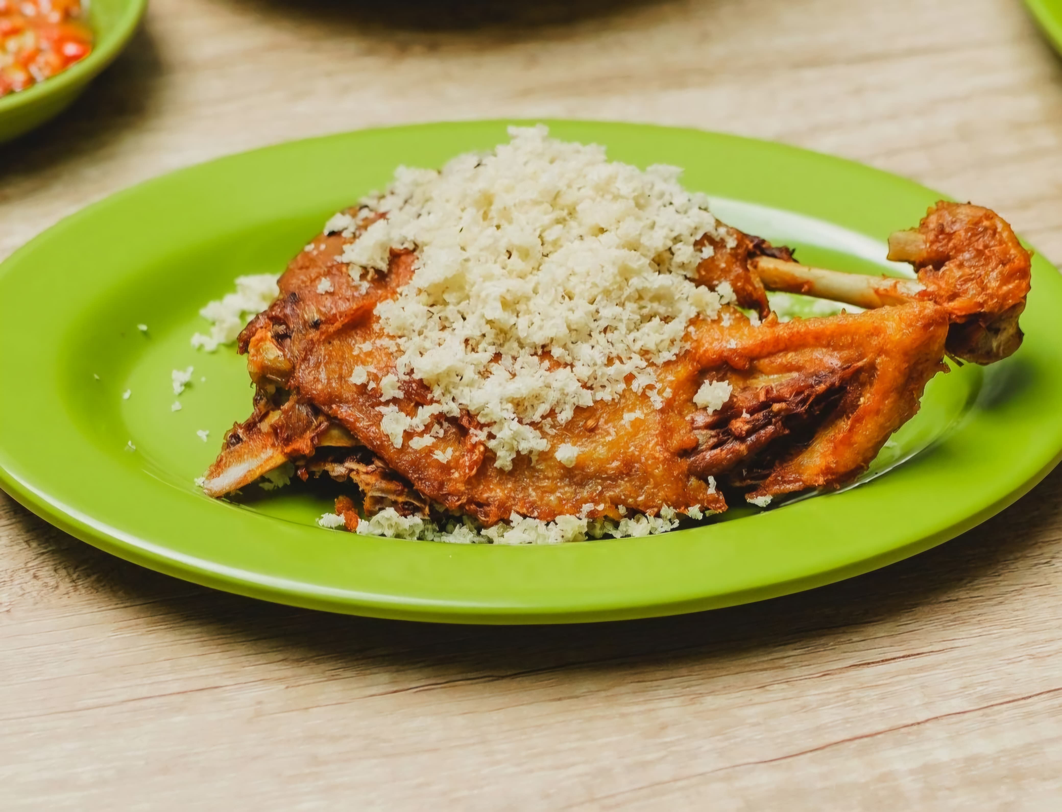 Ilustrasi Menu Bebek Goreng H Slamet. (Instagram @bebekslametbogor)
