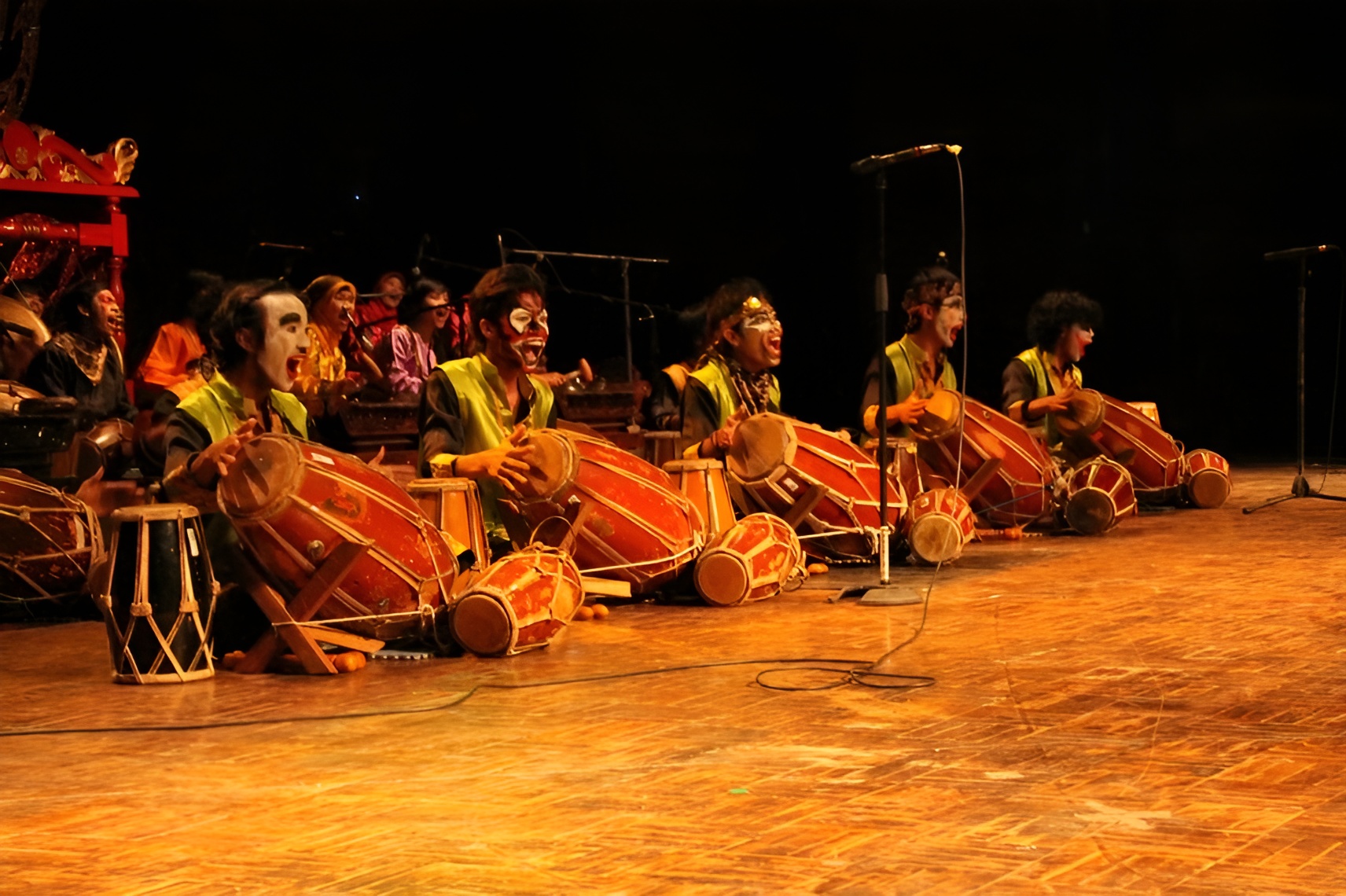 Pertunjukan Rampak Gendang