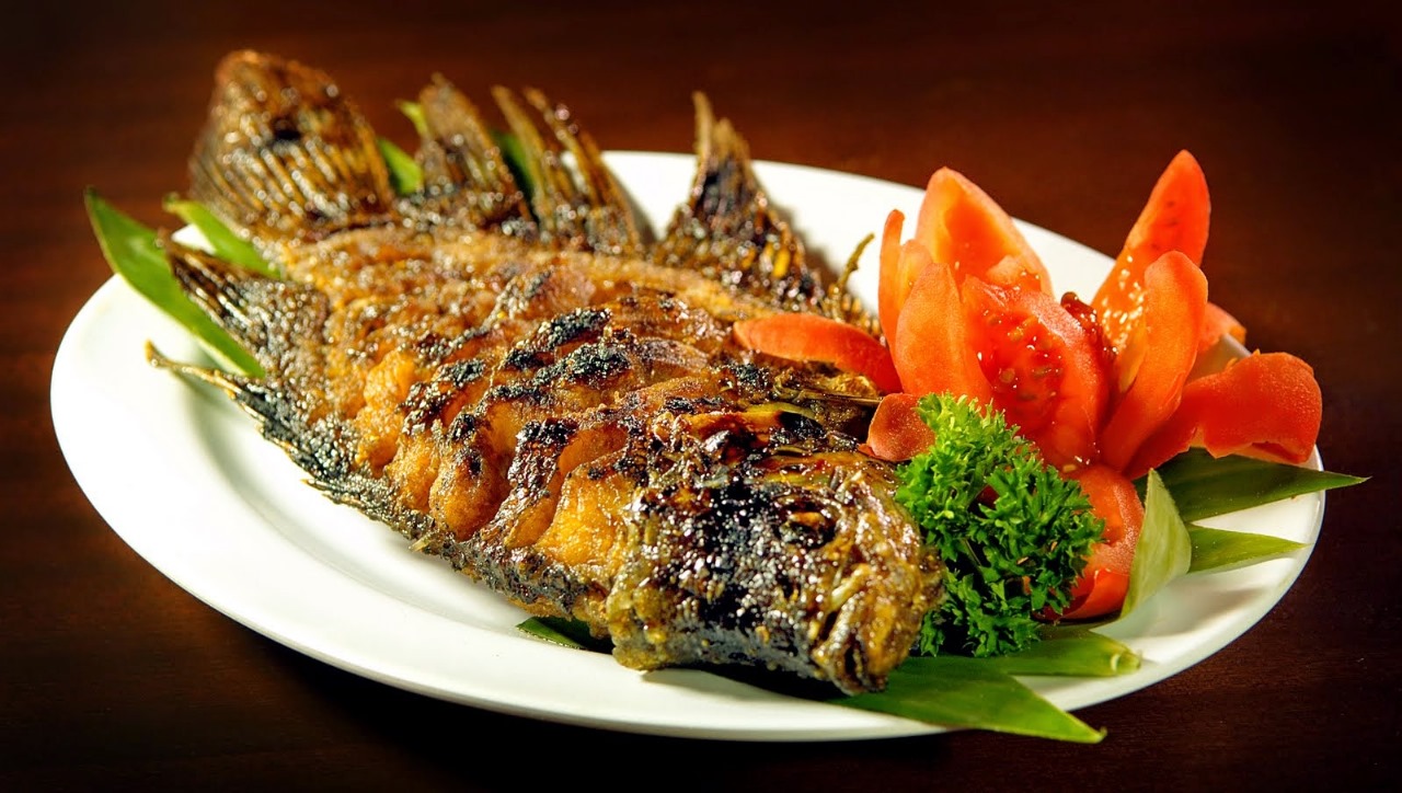 Ikan gurame bakar