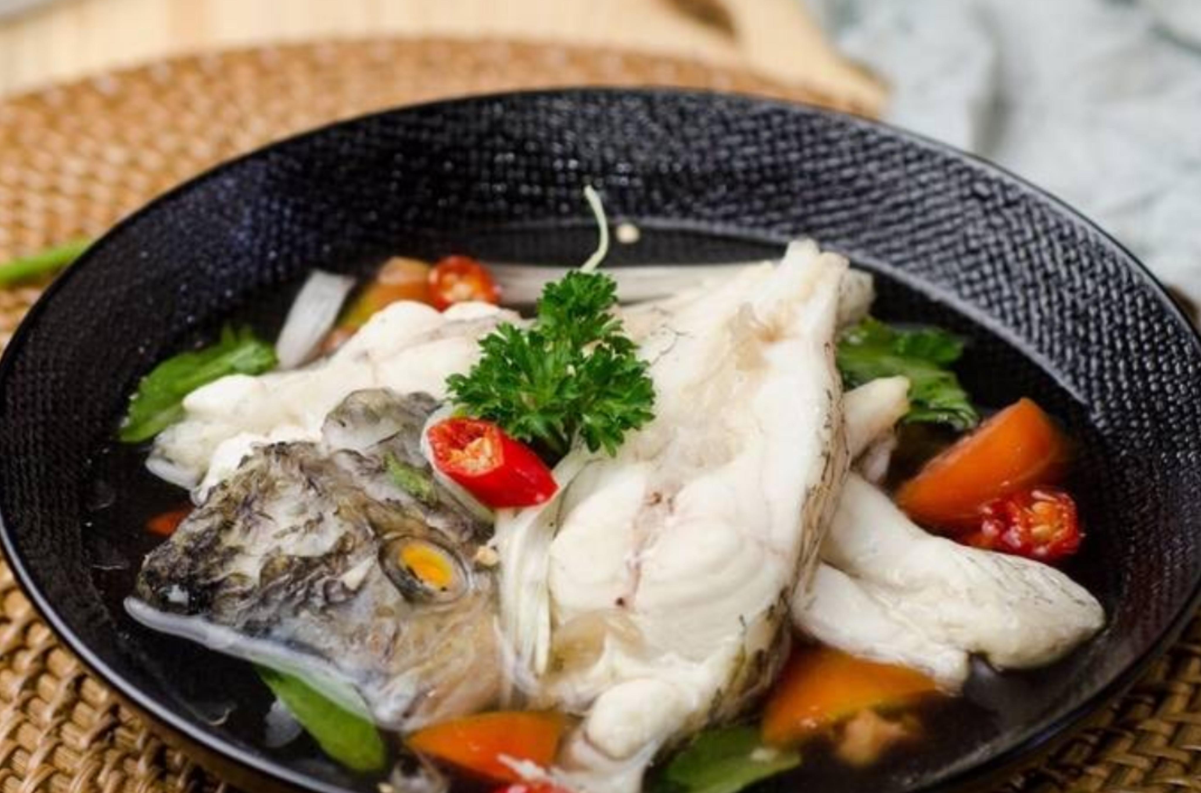 Sop ikan gurame kuah bening