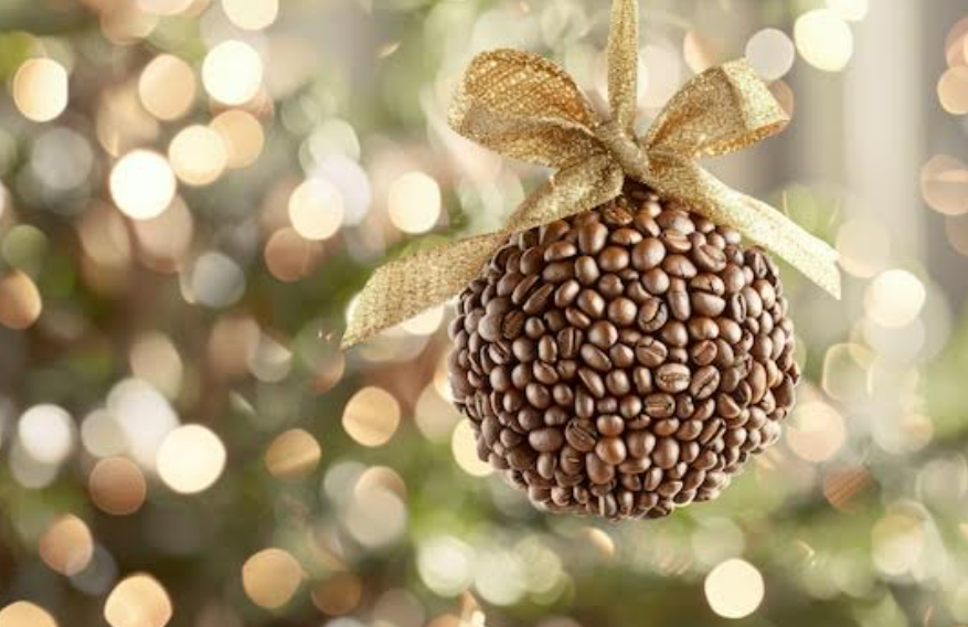 Christmas Ball dari biji-bijian