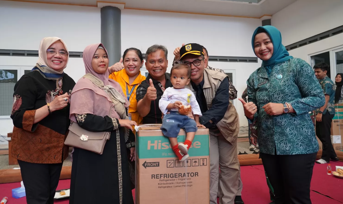 Sekda Ajat pada evaluasi dan penutupan Rumah Cegah Stunting di Tamansari Bogor.