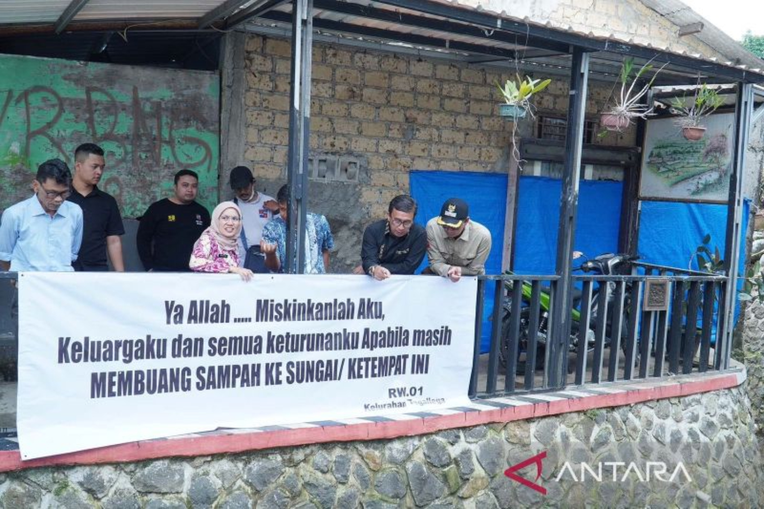 Kondisi wilayah RW 01 Kelurahan Tegallega, Bogor Utara, Kota Bogor yang kerap dilanda banjir. (ANTARA/HO-Pemkot Bogor)
