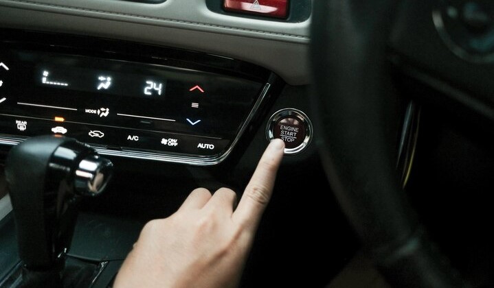 Ilustrasi mobil matic