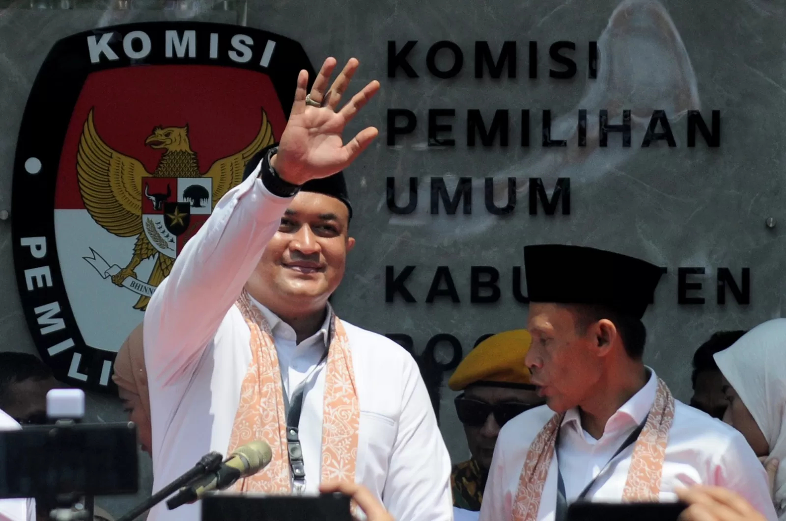 Bupati Bogor Terpilih Rudy Susmanto dan Wakilnya, Jaro Ade. (Hendi Novian/Radar Bogor)