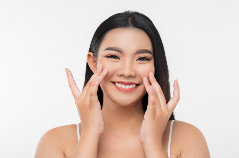 Ilustrasi wanita dengan kulit sehat dan berseri.