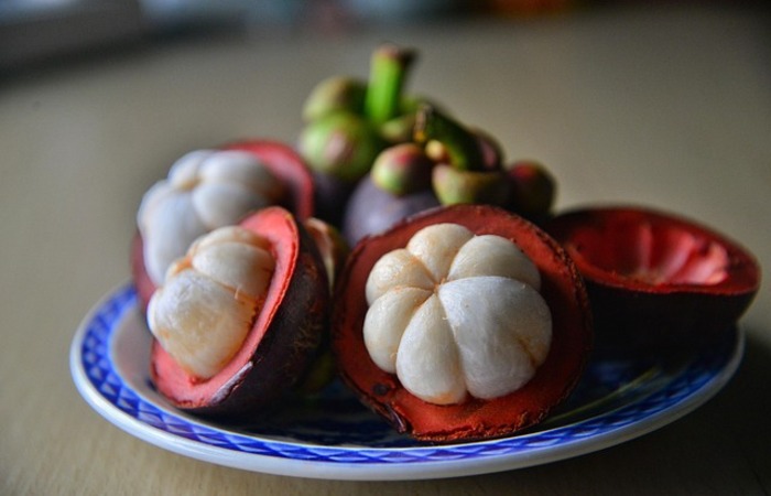 Buah manggis. (Dok. Pixabay)