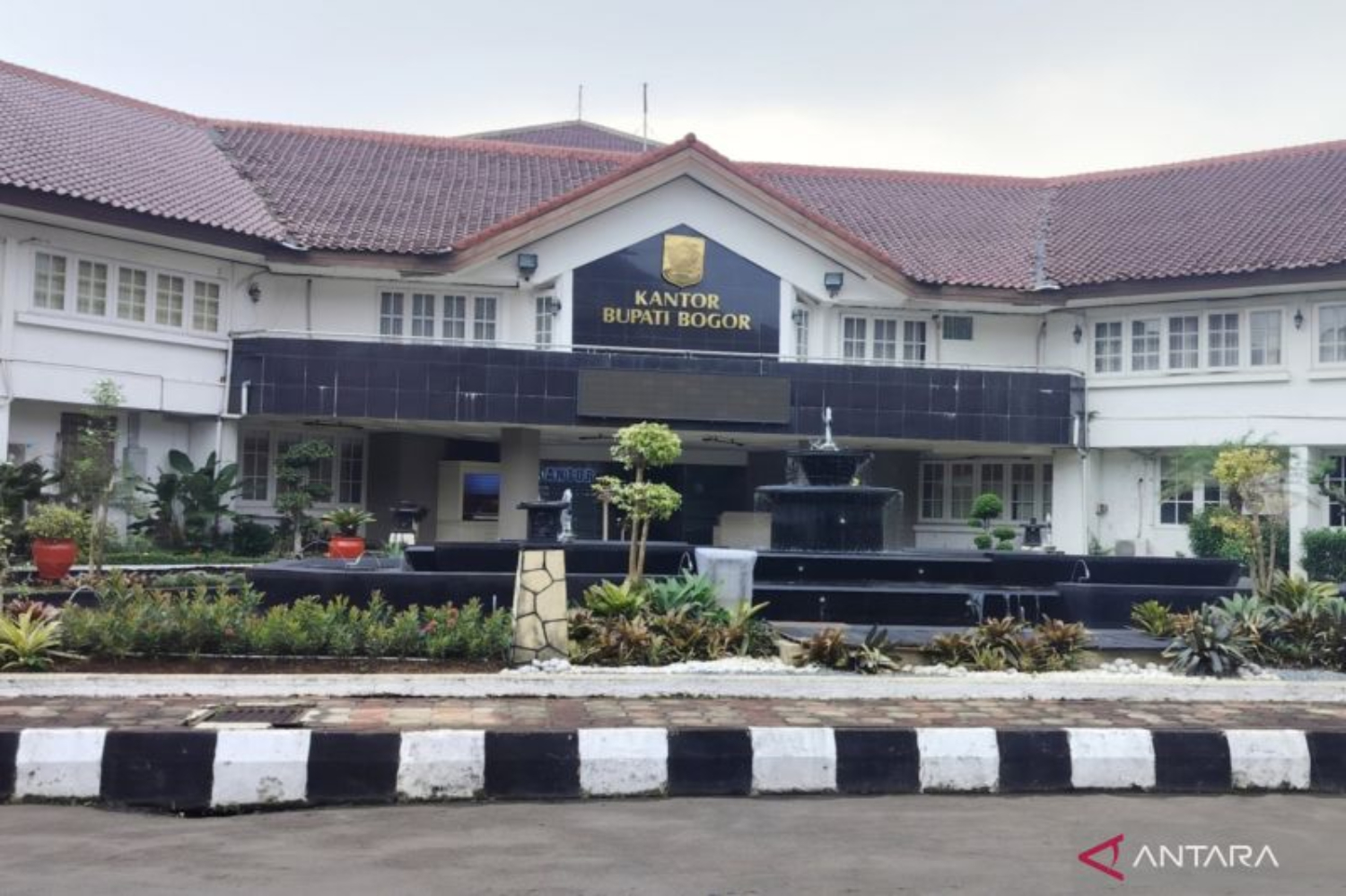Kompleks perkantoran Pemkab Bogor di Cibinong, Kabupaten Bogor. (ANTARA/M Fikri Setiawan)