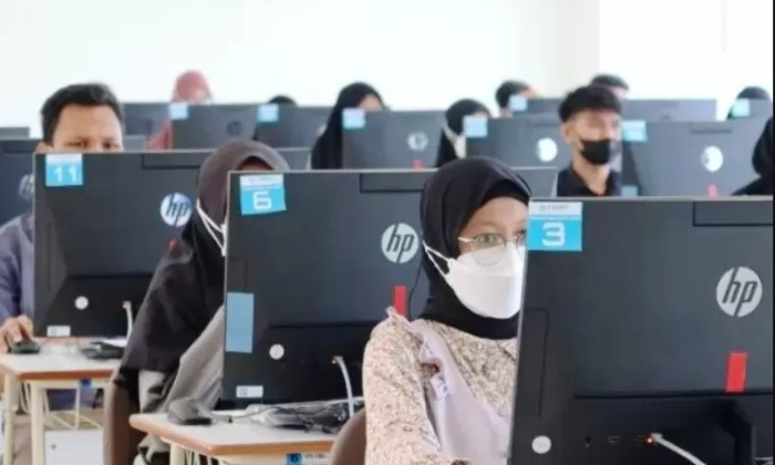 Ilustrasi pelaksanaan UTBK. (FOTO: JAWA POS)