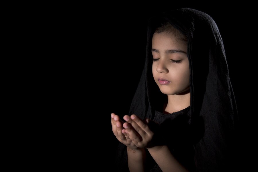 Ilustrasi malam Lailatul Qadar menjadi puncak ibadah di bulan Ramadhan