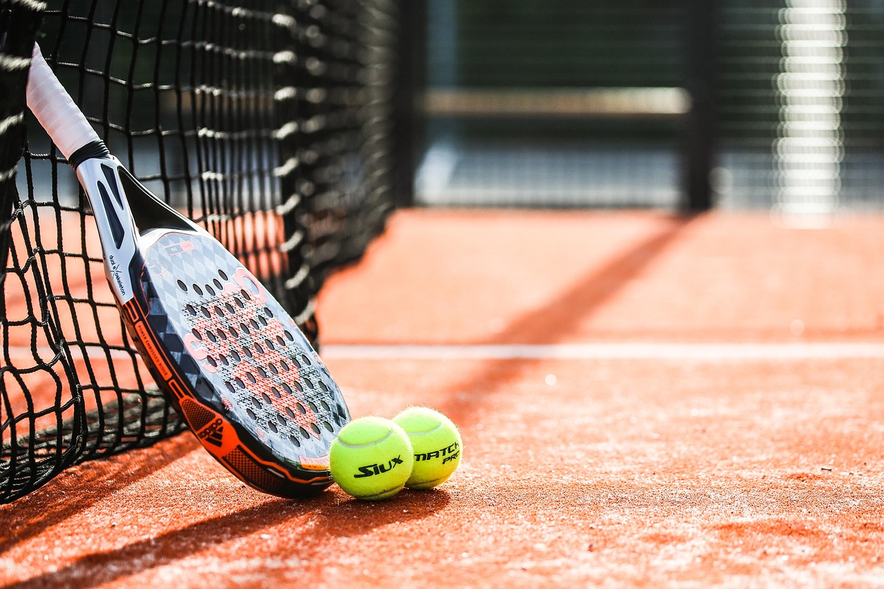 Ilustrasi olahraga padel. (Pixabay)