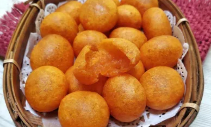 Bola ubi kopong. (yummy.co.id)