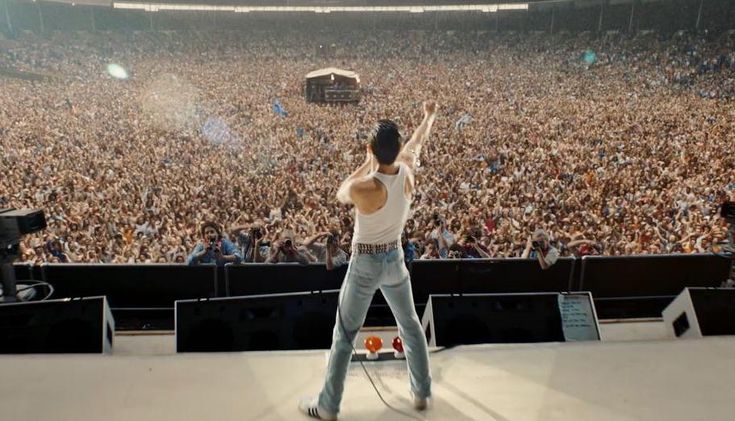 Ilustrasi suasana Live Aid 1985 dalam film Bohemian Rhapsody (Dok. Pinterest)