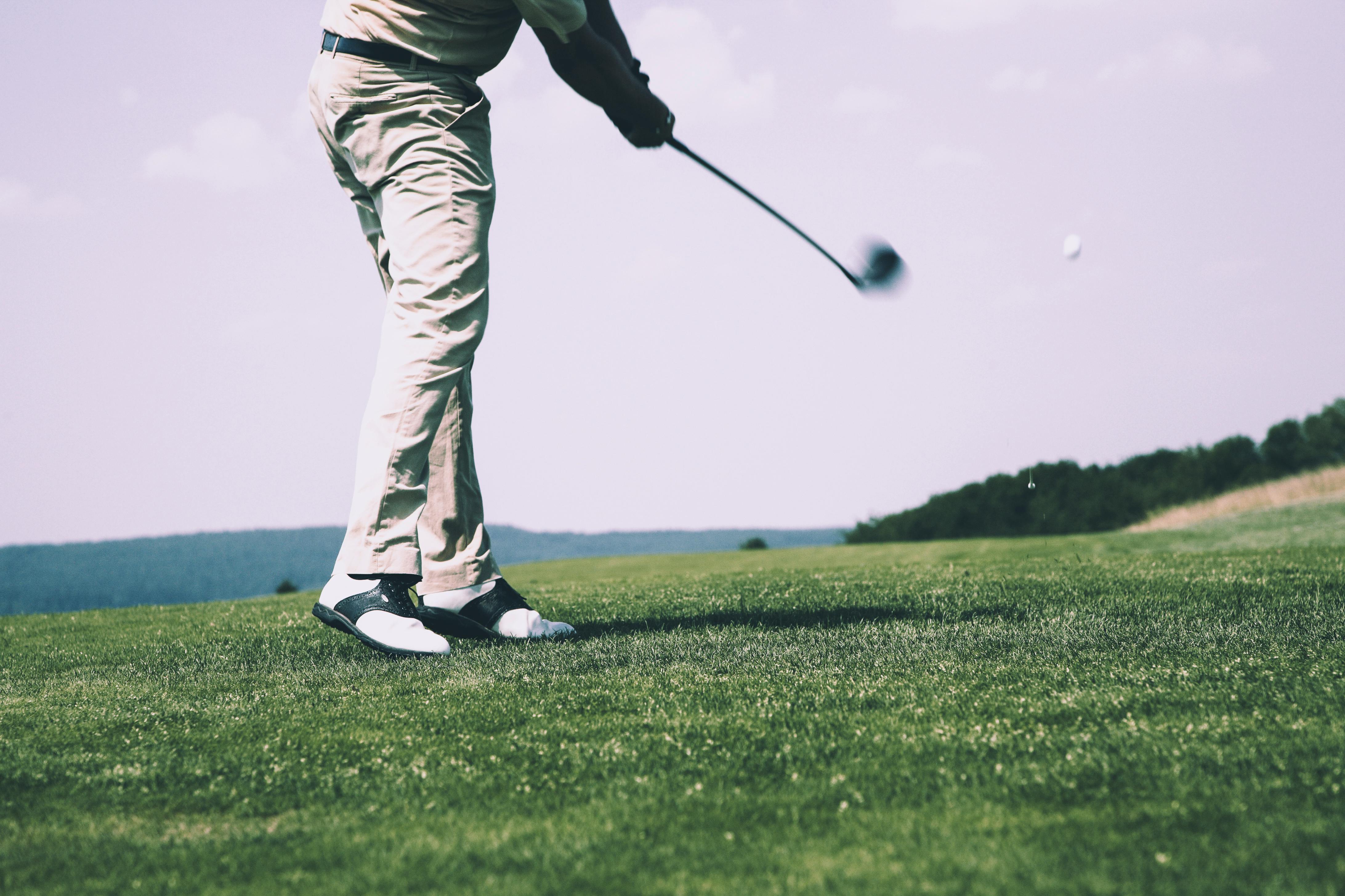 Ilustrasi orang bermain golf (Dok. Pexels)