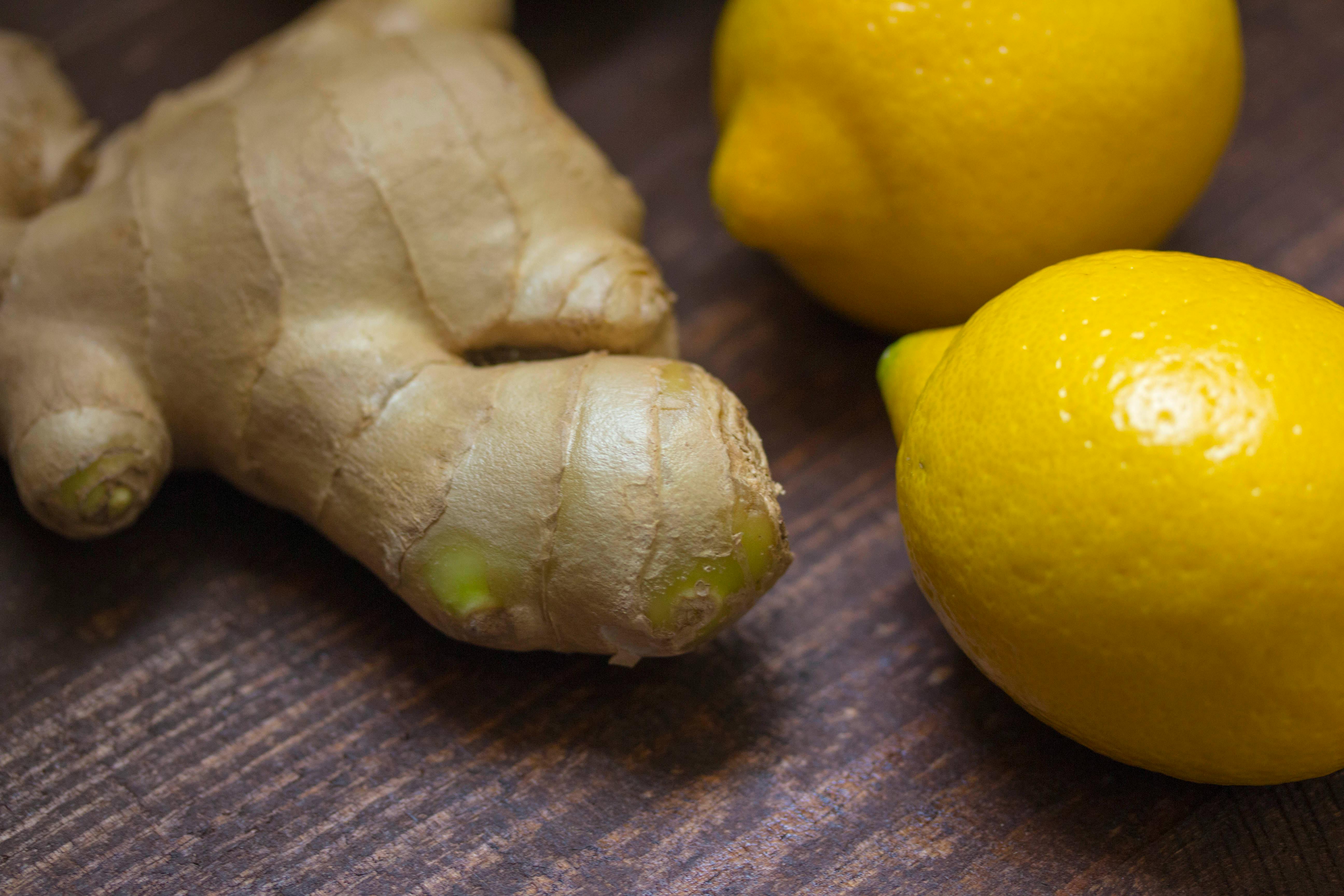 Ilustrasi jahe dan lemon. (Pexels)