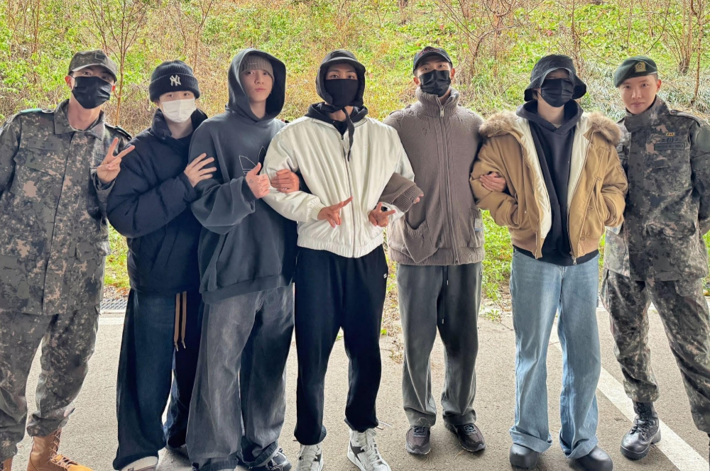 BTS (Dok. X @BTS_twt)