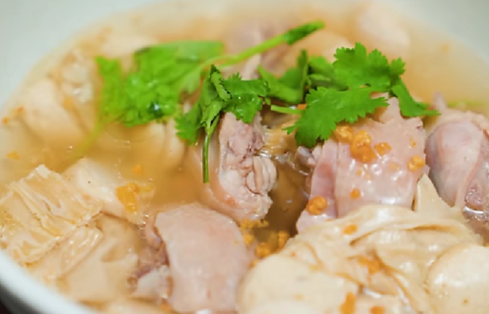 Resep sop ayam kampung (Dok. YouTube Willgoz Kitchen)