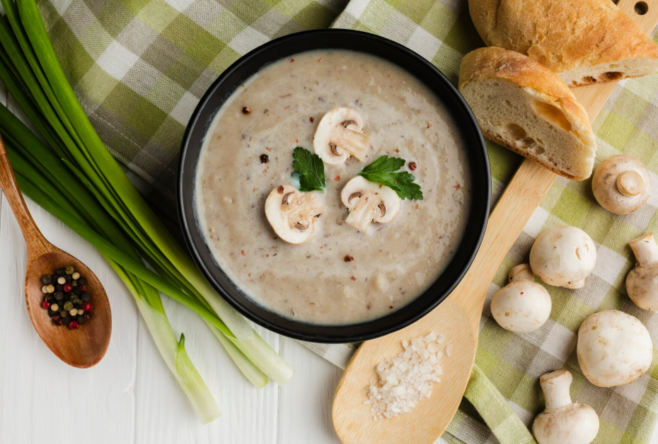 Ilustrasi resep creamy beef mushroom risotto (Dok. Freepik)