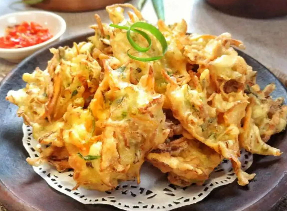 Ilustrasi resep membuat bakwan crispy (Shopee.co.id)